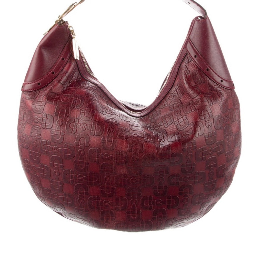 Gucci Red Leather Hobo Bag with Textured Finish